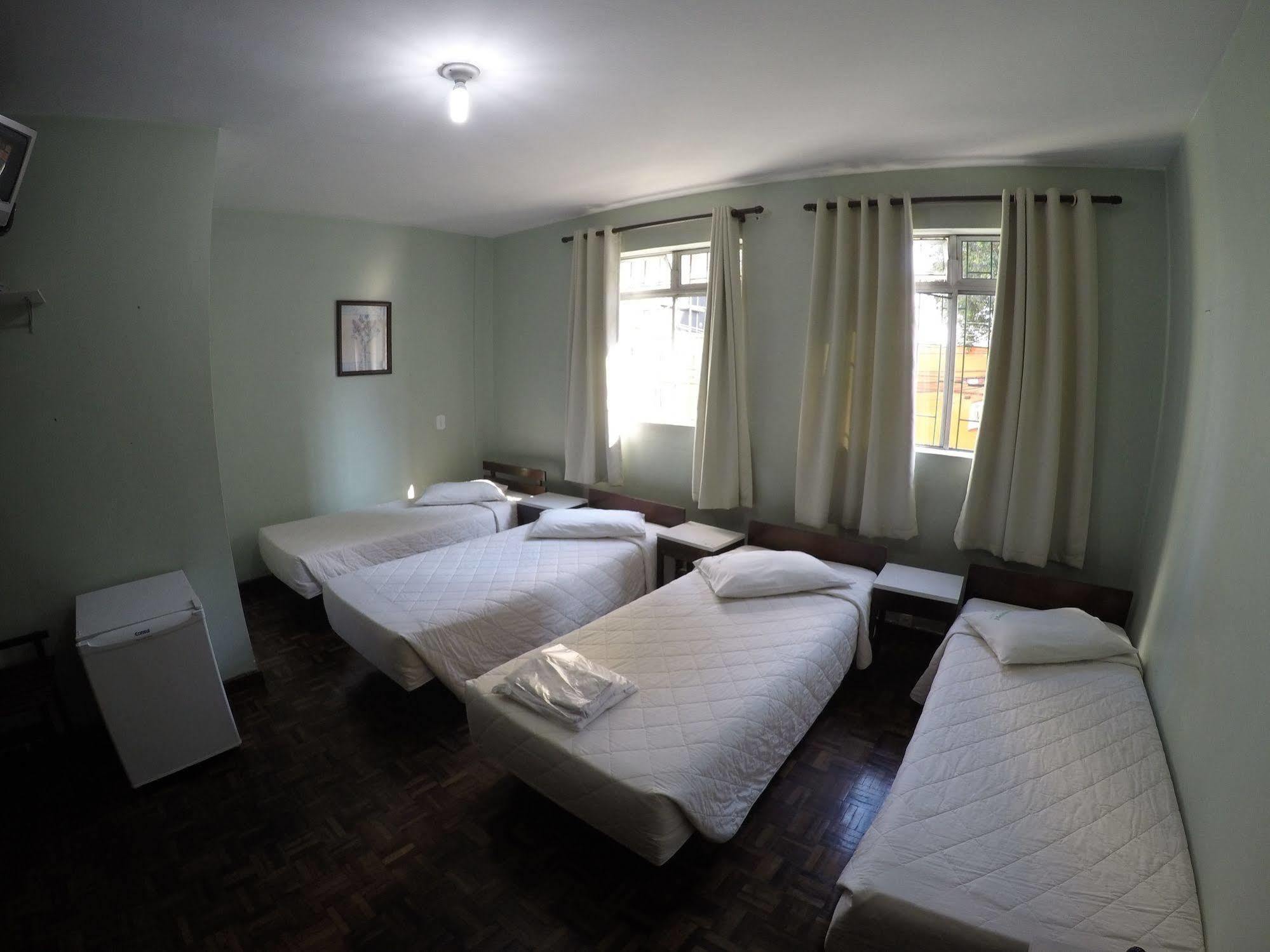 Hotel Meridiano V 库里提巴 外观 照片