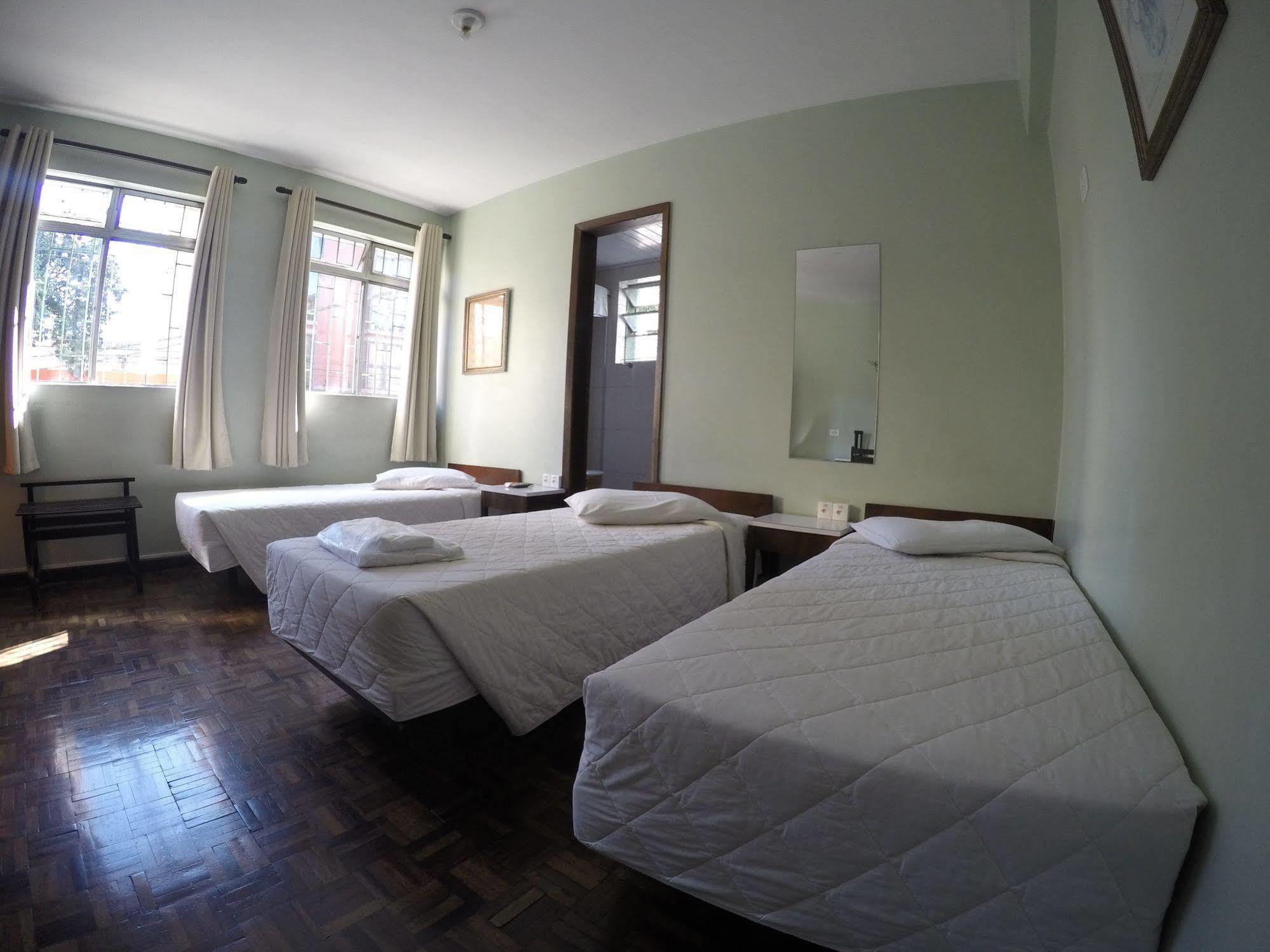 Hotel Meridiano V 库里提巴 外观 照片